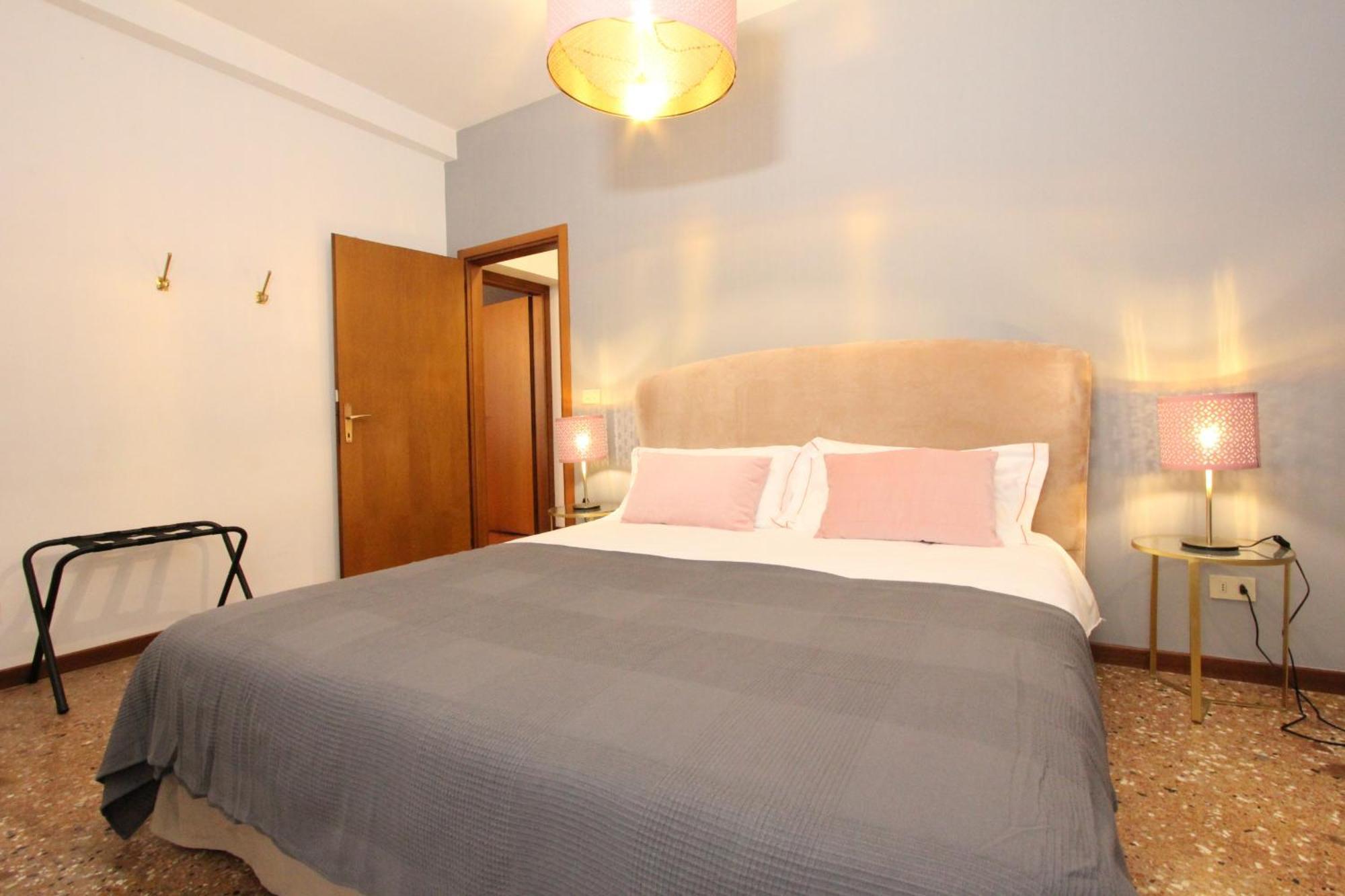 City Apartments Rialto Market เวนิส ภายนอก รูปภาพ